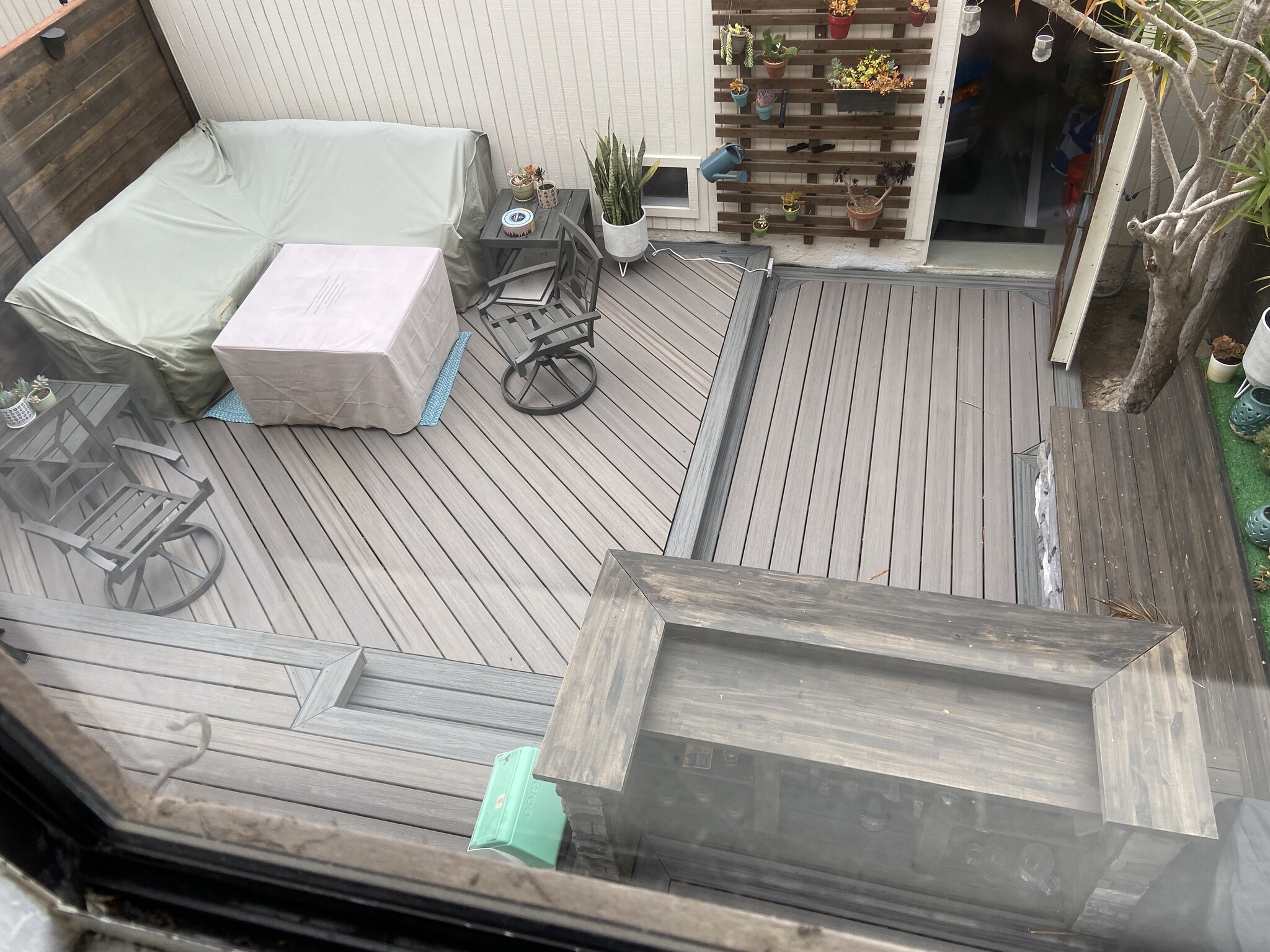 Building Photo - 2809 Via Clarez