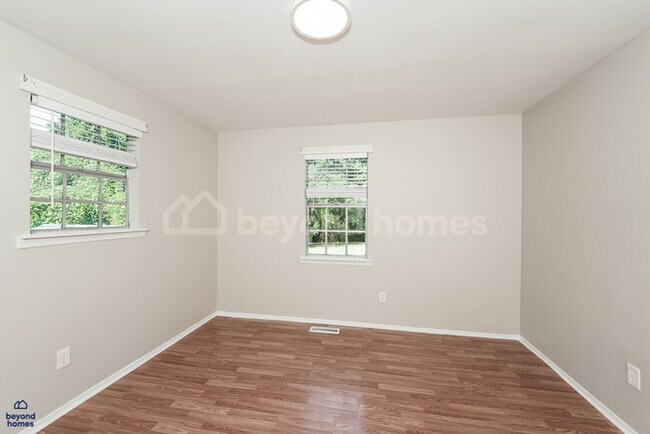 Building Photo - Charming 4-Bedroom, 2-Bath Home in Adamsville, AL – Now Available!