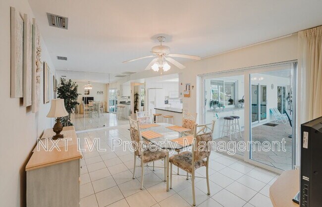 Building Photo - 403 SE 33rd Terrace