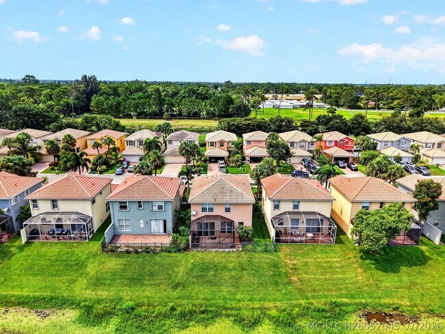 Building Photo - 5018 Starblaze Dr