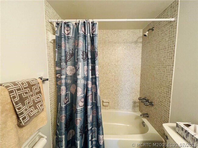 Building Photo - 7380 S Ocean Dr