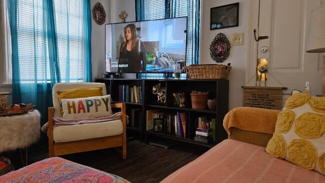 Building Photo - Lakebottom Park 2Bedroom