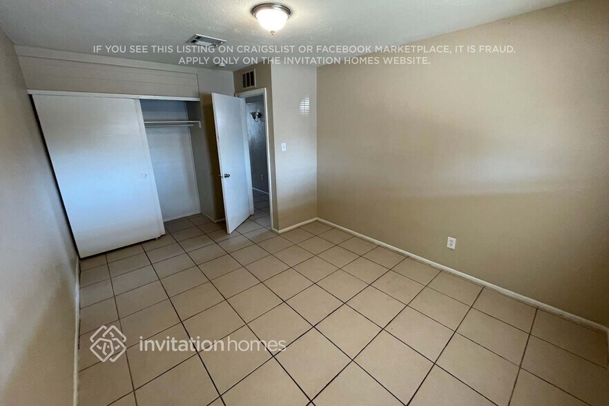 Building Photo - 4643 N 58th Ave