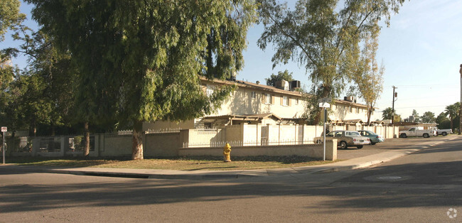 Primary Photo - Casa Blanca Villa