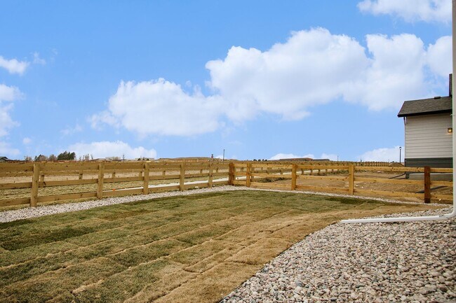 Building Photo - Stunning Home Built in 2022