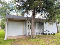 Building Photo - Cute 1 Bedroom Home