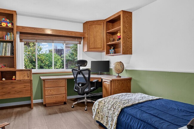 Building Photo - 13660 Acorn Patch Ln