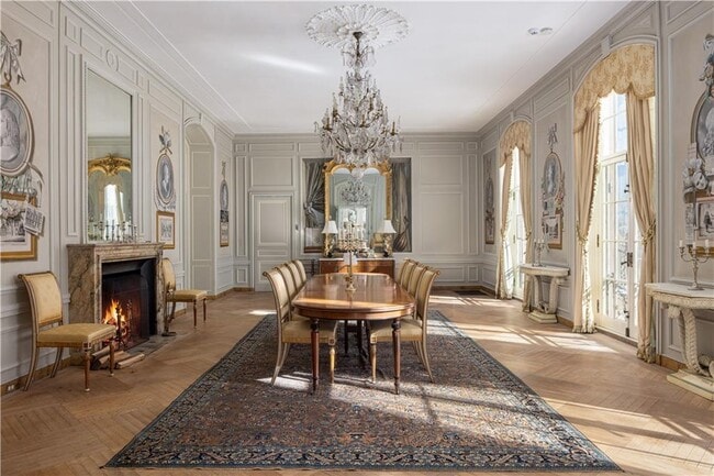 Building Photo - 115 Narragansett Ave