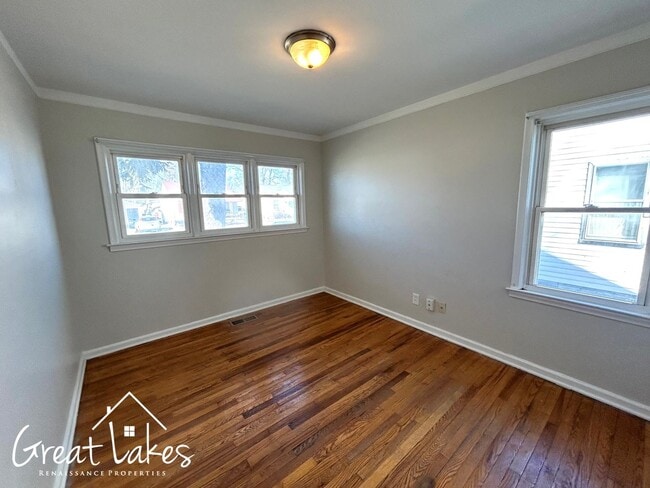 Building Photo - Charming 2 bedroom / 1 bathroom house now available for rent!