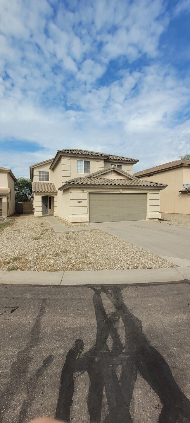 Building Photo - 31640 N Desert View Dr