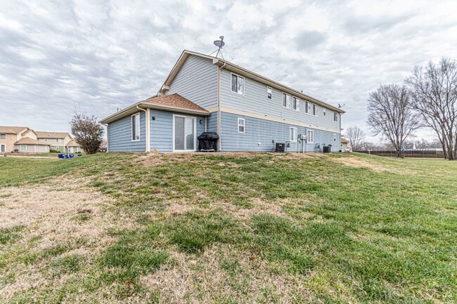 Building Photo - Please View 3D Virtual Walk-Through Before Scheduling a Showing