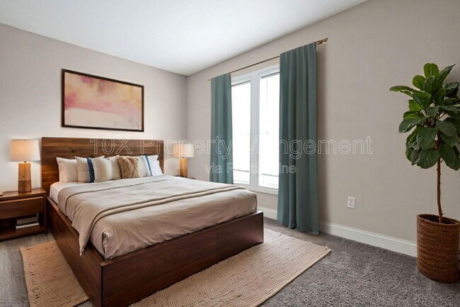 Building Photo - 917 Lockbourne Rd