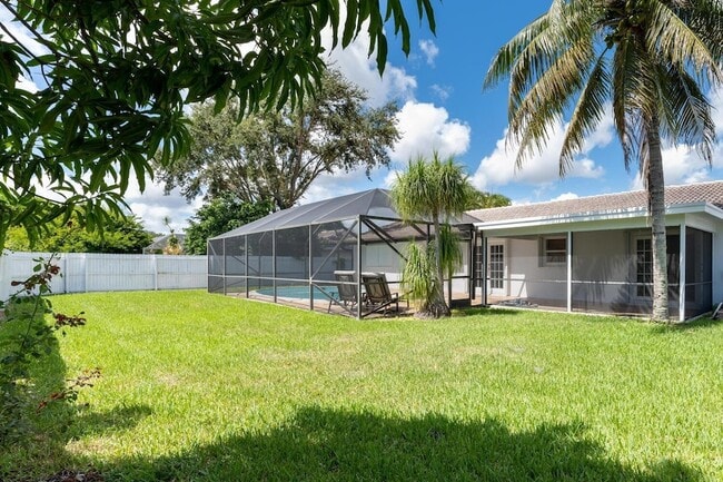 Building Photo - 3554 NW 25th Terrace