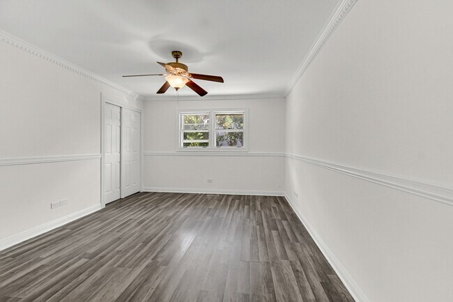 Building Photo - 3252 87th St