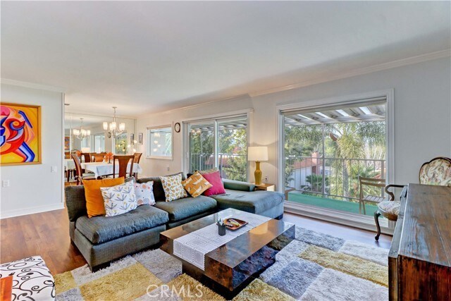 Building Photo - 881 Via Mendoza