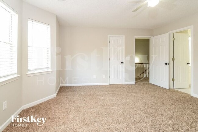 Building Photo - 104 Ashford Ln