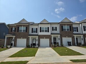 Building Photo - Brand new 3 bed 2.5 bath Townhome located ...