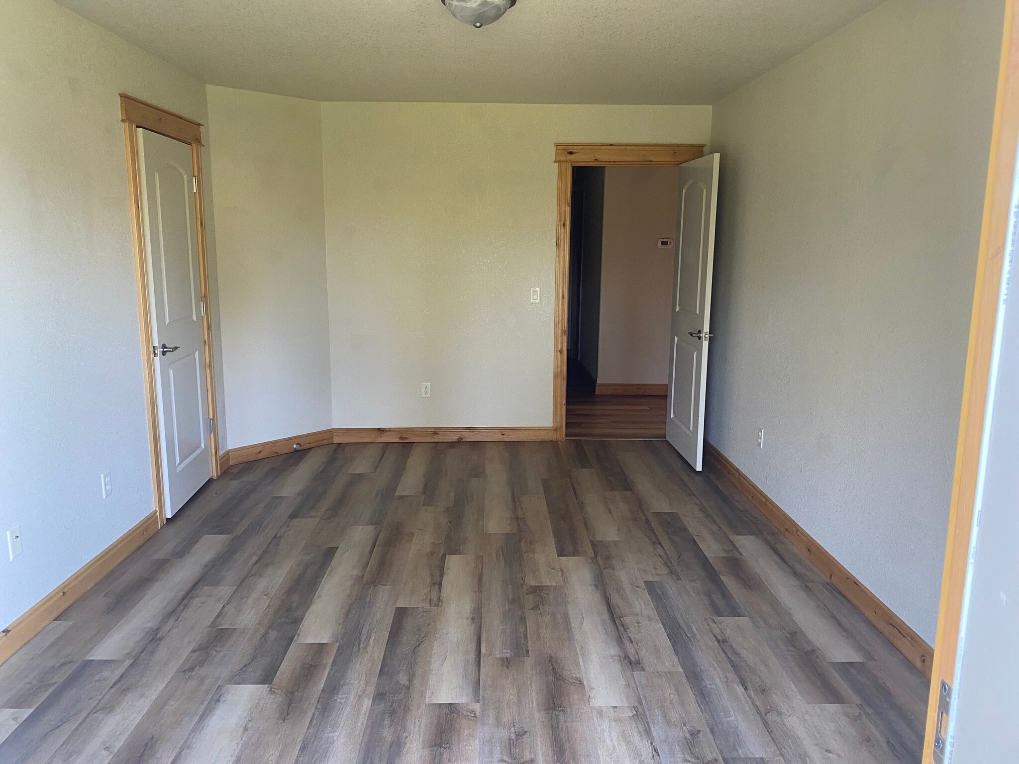 Living room - 323 Maroon Ct