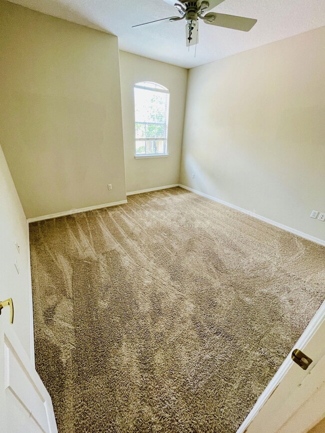 Building Photo - 8522 St Marino Blvd