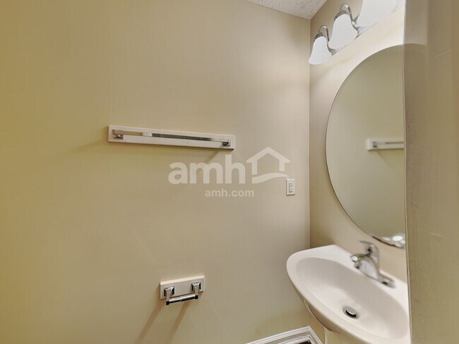 Building Photo - 4232 Palafox Ct