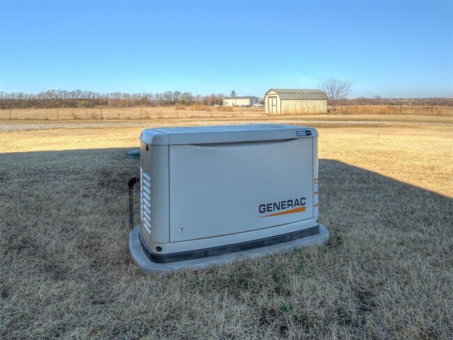 Building Photo - 7601 SW 119th St