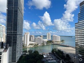 Building Photo - 500 Brickell Ave