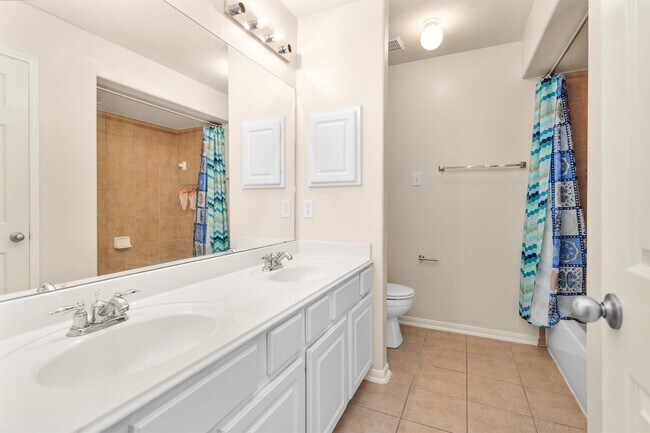 Building Photo - 3118 Legends Mist Dr