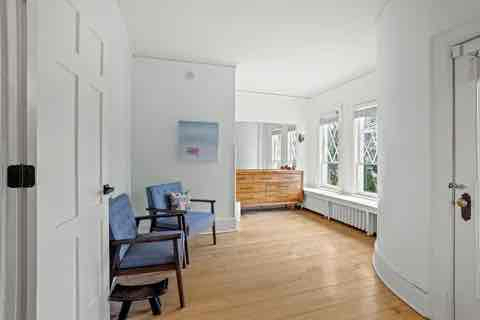Building Photo - 2754 N Stowell Ave