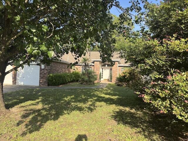 Building Photo - 147 Steeplechase Dr