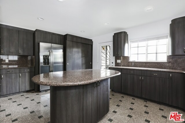 Building Photo - 4356 Kingswell Ave