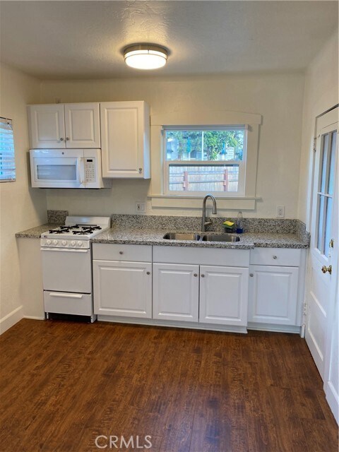 Building Photo - 1408 Argonne Ave