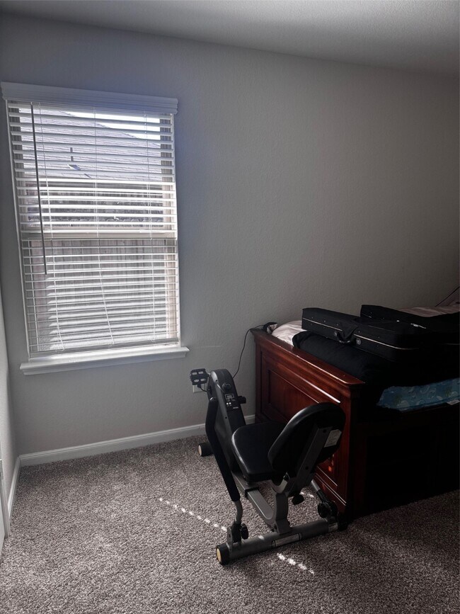 Building Photo - 5515 Russett Bay Ct