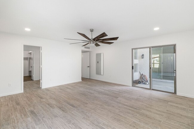 Building Photo - Luxury Living in the Heart of McCormick Ranch!