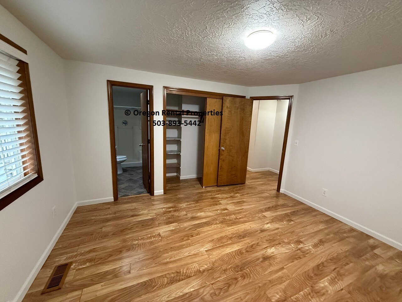 Building Photo - 12802 SE Main St