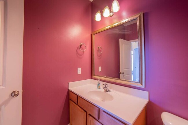 Building Photo - 119 Spoonbill Cir
