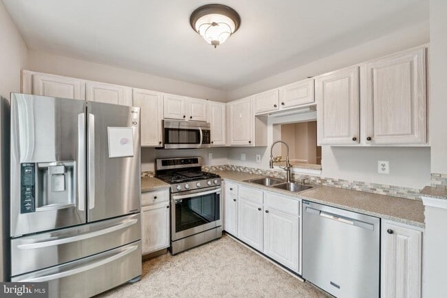 Building Photo - 13524 Hayworth Dr