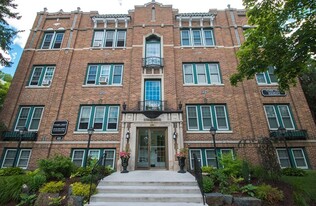 Building Photo - Yorkshire Apartments