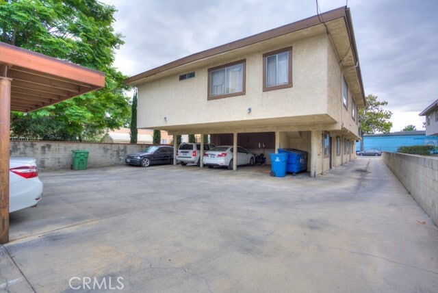 Building Photo - 500 N Bushnell Ave