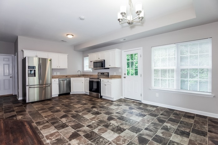 Building Photo - 7332 Icon Way