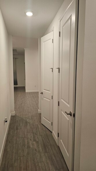 Building Photo - 537 SE Fascino Cir