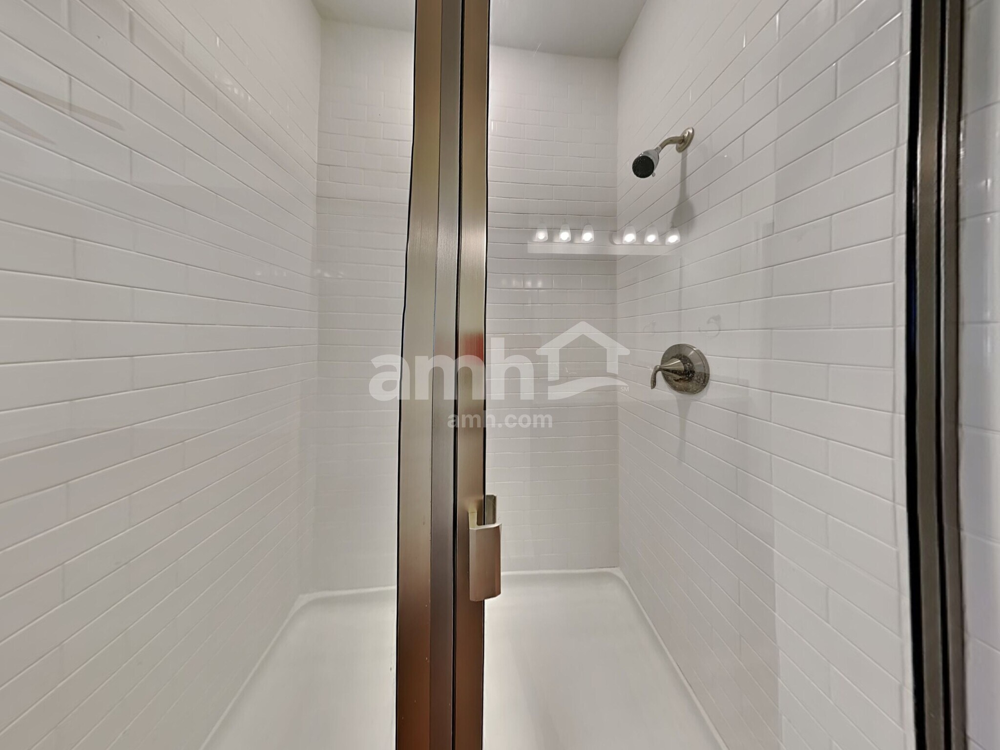 Building Photo - 2463 Ixora Ct