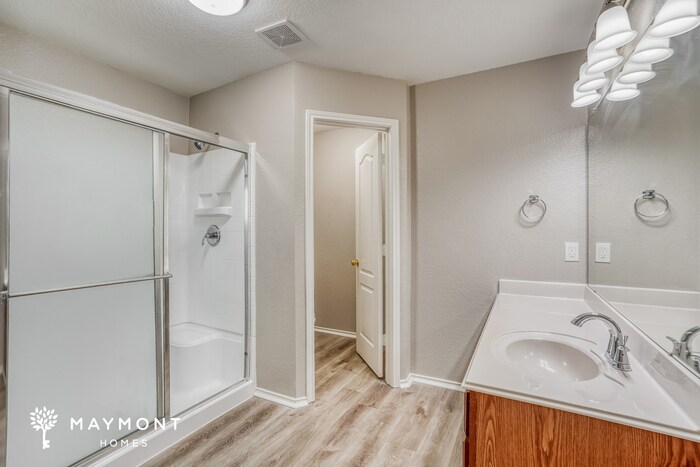 Building Photo - 7830 Ashland Springs Ln