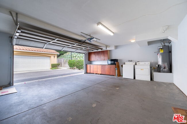 Building Photo - 1414 Kemmett Ct