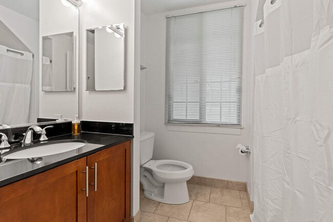 Building Photo - 111-23 N 15th St