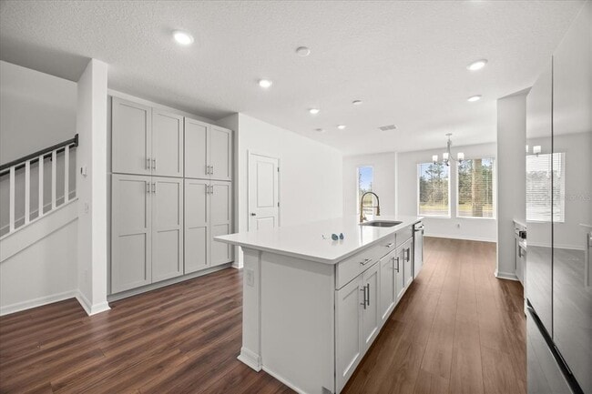 Building Photo - 6403 Cyrils Dr