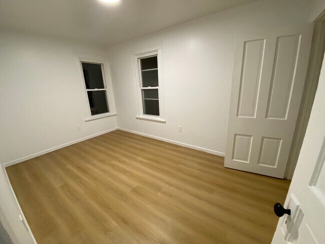 Building Photo - Newly updated 3 bedroom 1 bath house for Rent!