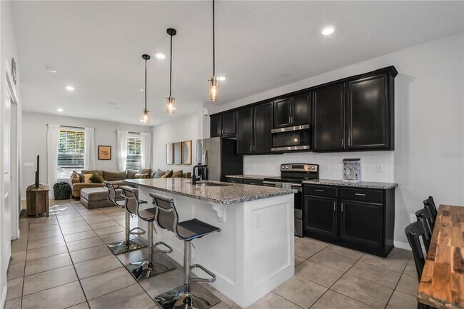 Building Photo - 5075 Caspian St