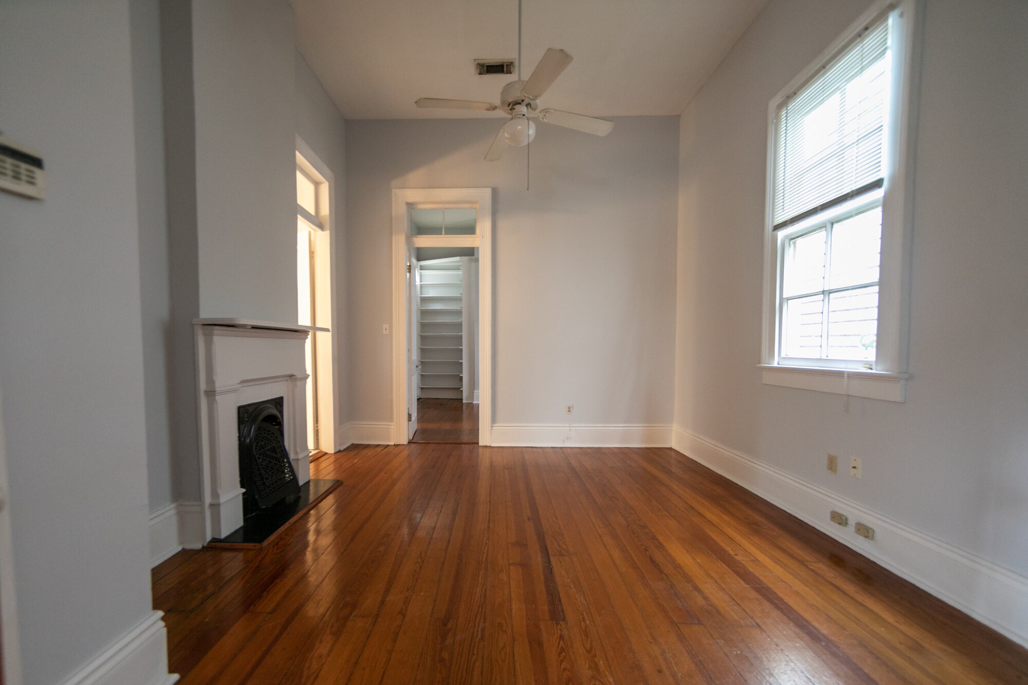 Building Photo - 727 Saint Roch Ave