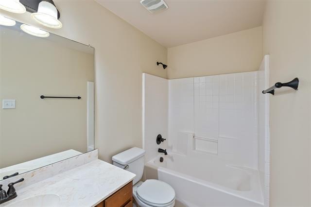 Building Photo - 380 Armstrong Ln