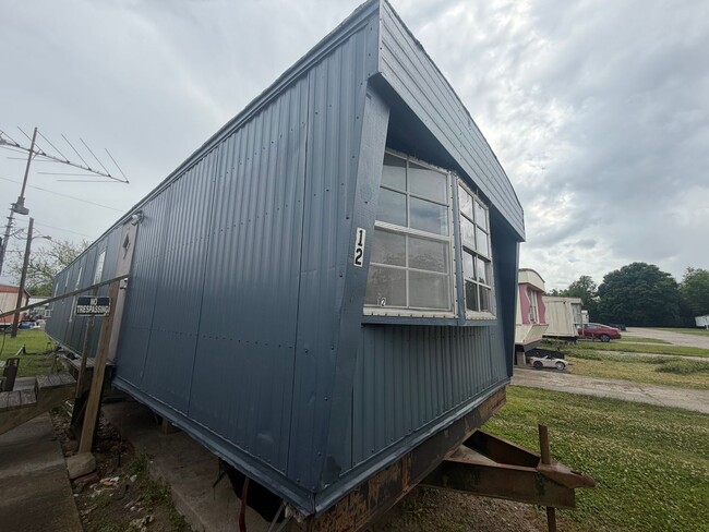 Building Photo - 1110 Walton St
